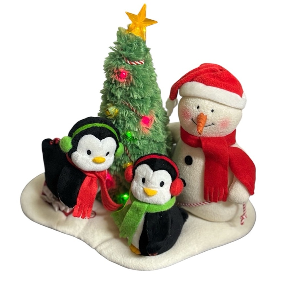 Festive Snowman and Penguin Christmas Decor‎